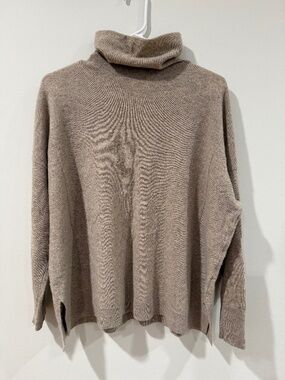 Club Monaco cashmere turtleneck sweater Size M #luxury #knitwear